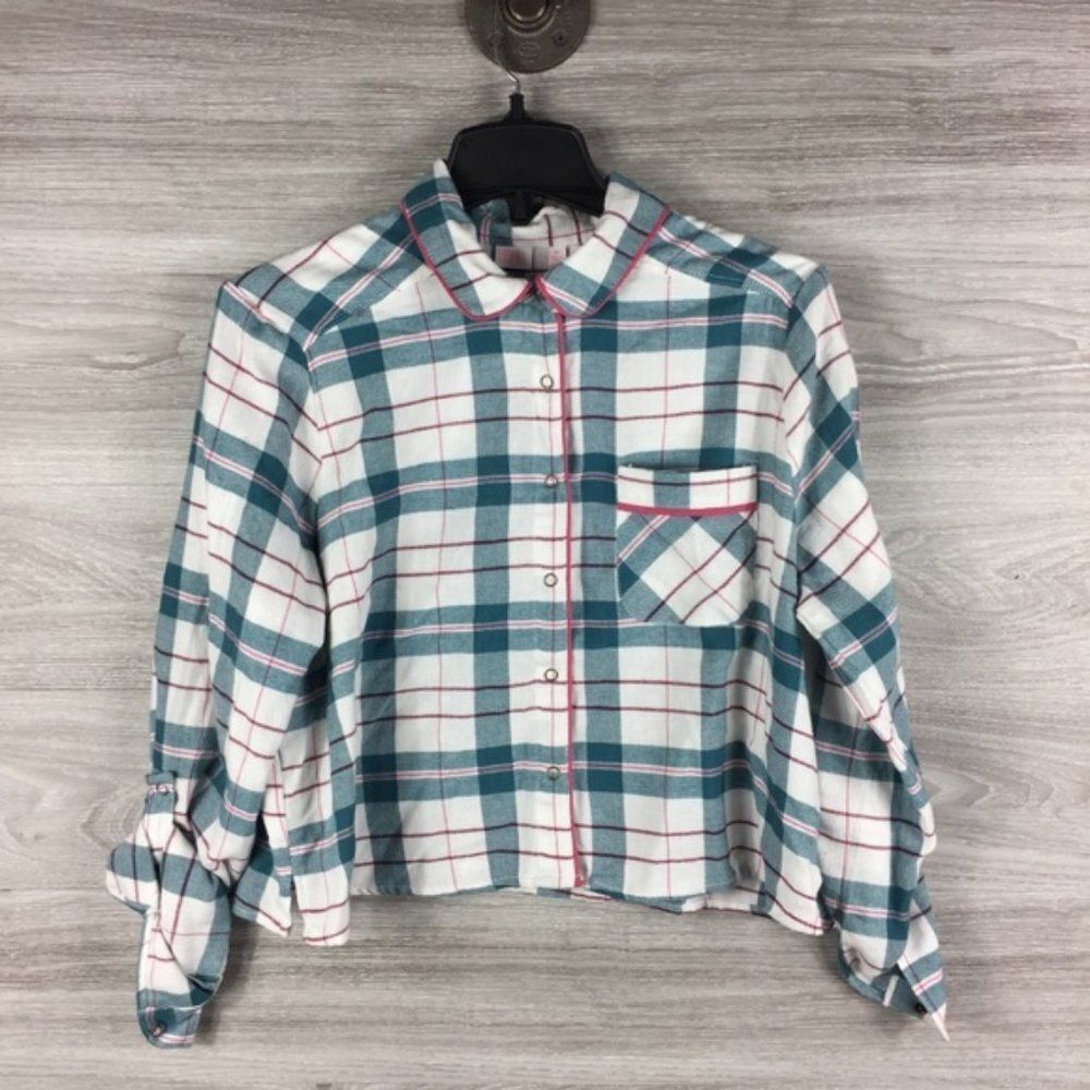 Make + Model Plaid Flannel Button Down shirt